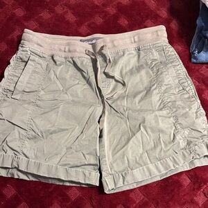 Eddie Bauer Khaki Women's Cargo Shorts